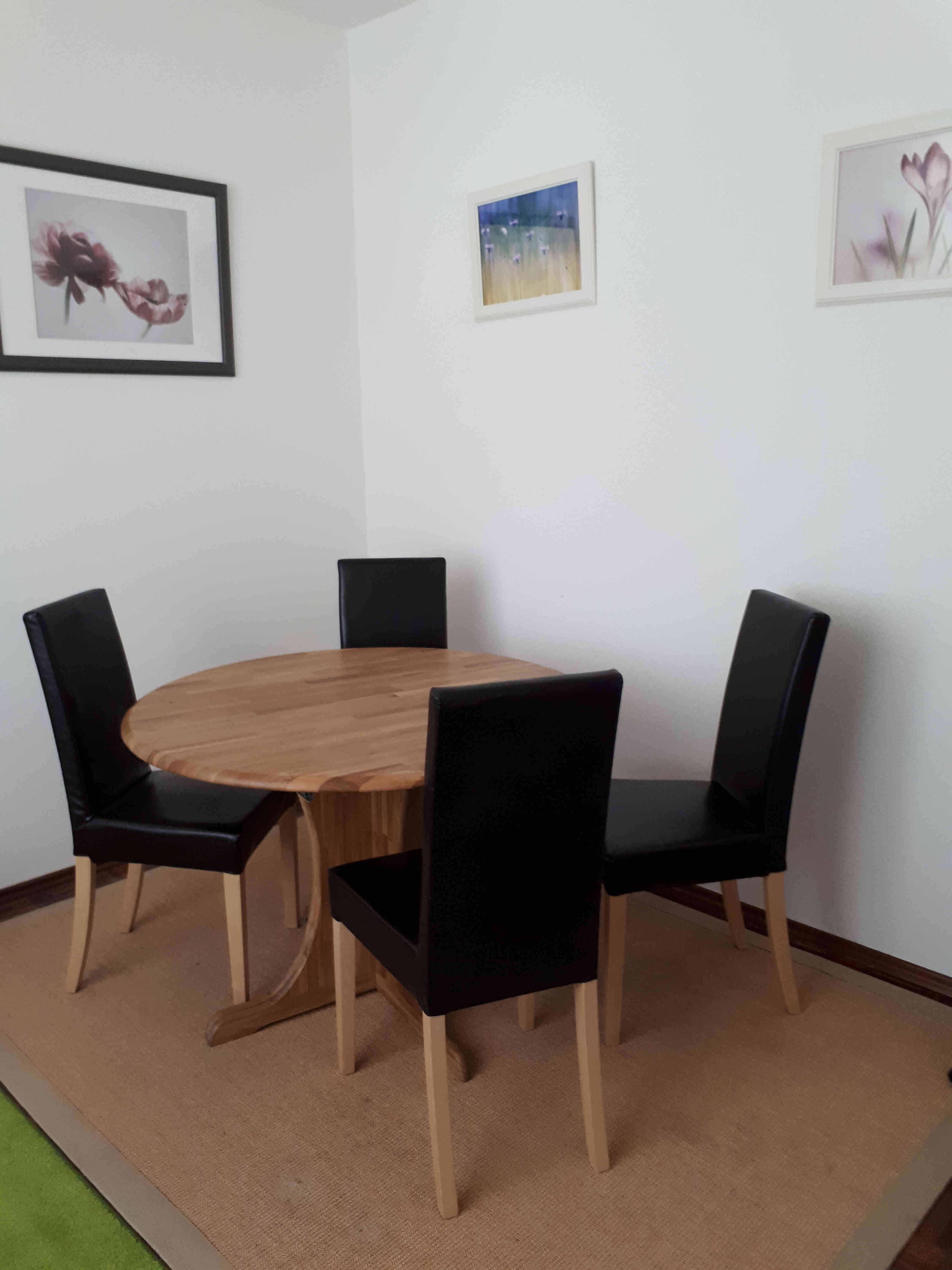 Weitere Ansicht des Behandlungsraums